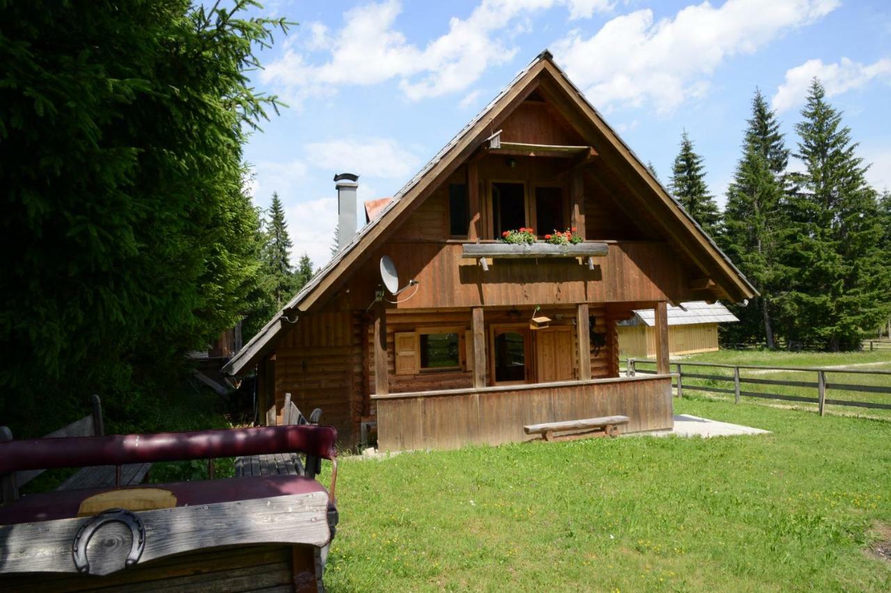 Villa Pocitniska Hisa Jurcek Pokljuka Goreljek Exterior foto