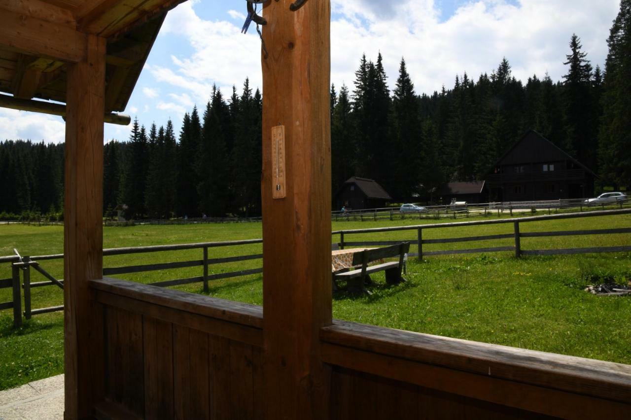 Villa Pocitniska Hisa Jurcek Pokljuka Goreljek Exterior foto