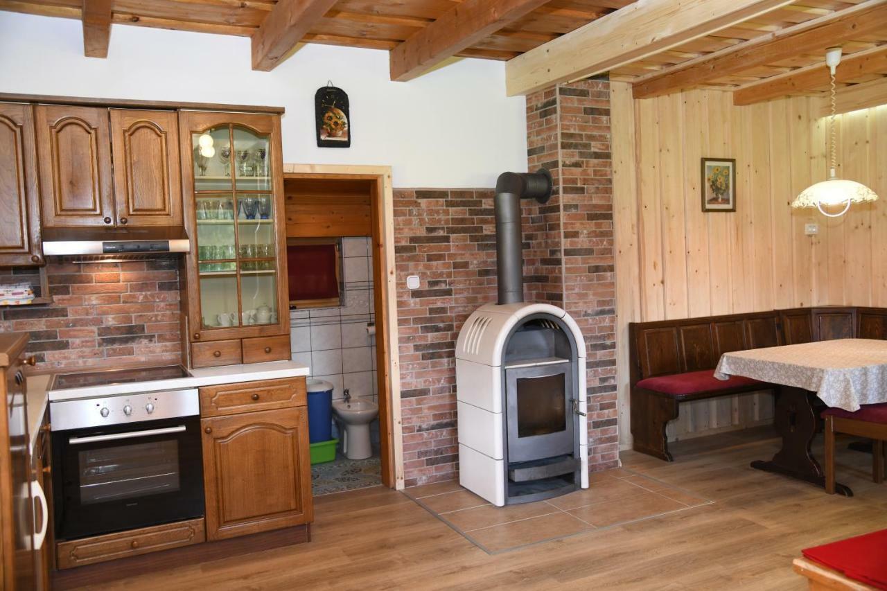 Villa Pocitniska Hisa Jurcek Pokljuka Goreljek Exterior foto